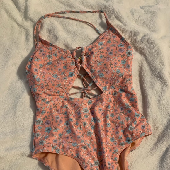 Dainty Peach Floral one piece swimsuit - Picture 11 of 14